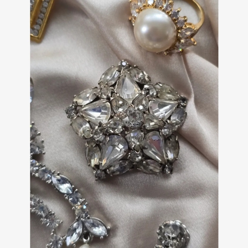 Vintage Star Brooch